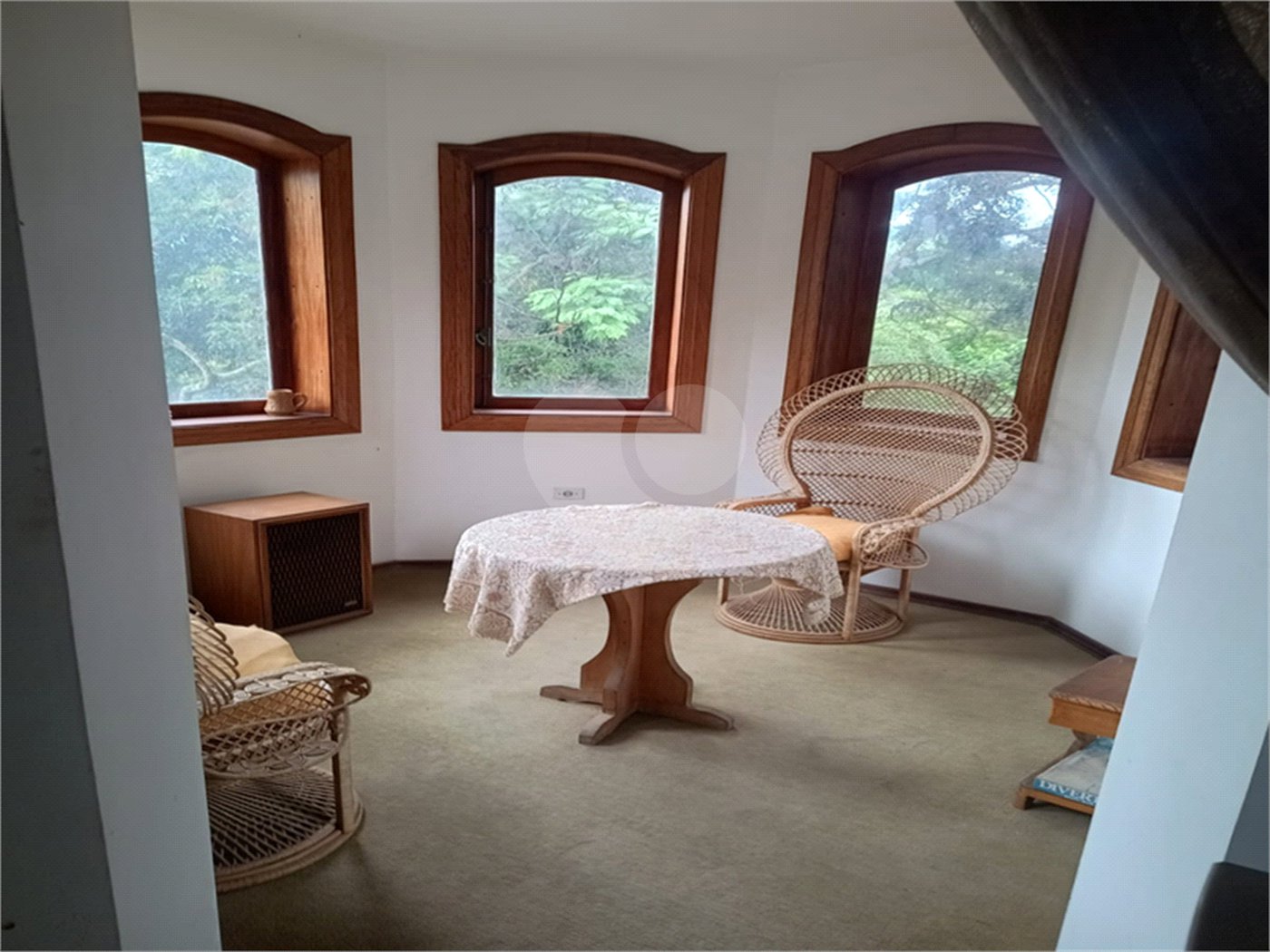 Casa à venda com 4 quartos, sendo 2 suítes, no condomínio Associação Reserva das Hortênsias, Mairiporã - SP