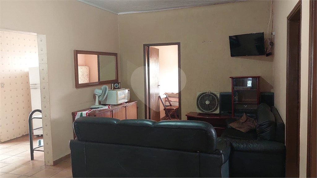 Chácara à venda com 4 quartos no Centro, Araçoiaba da Serra, SP