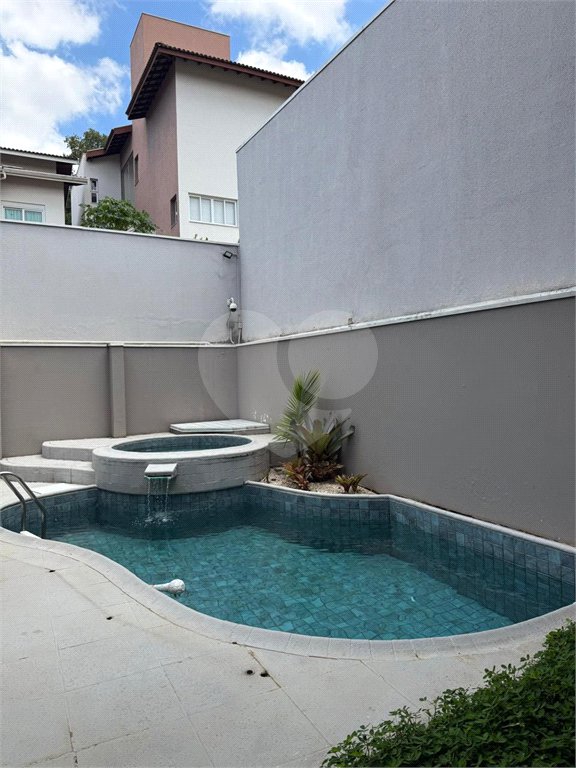 Casa à venda com 3 suítes no condomínio Santa Teresa, Jundiaí - SP