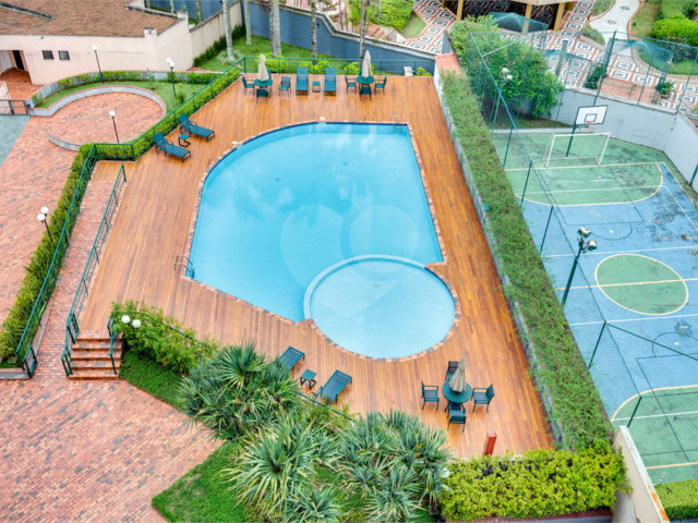 Apartamento à venda com 4 quartos, sendo 2 suítes,  em Morumbi, São Paulo, SP
