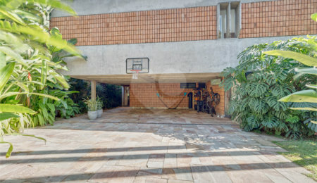 Sobrado à venda com 4 suítes em Alto da Boa Vista, São Paulo, SP