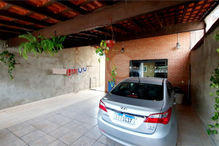 Casa à venda com 4 quartos, sendo 1 suíte,  em Jardim Bonsucesso, Sorocaba, SP