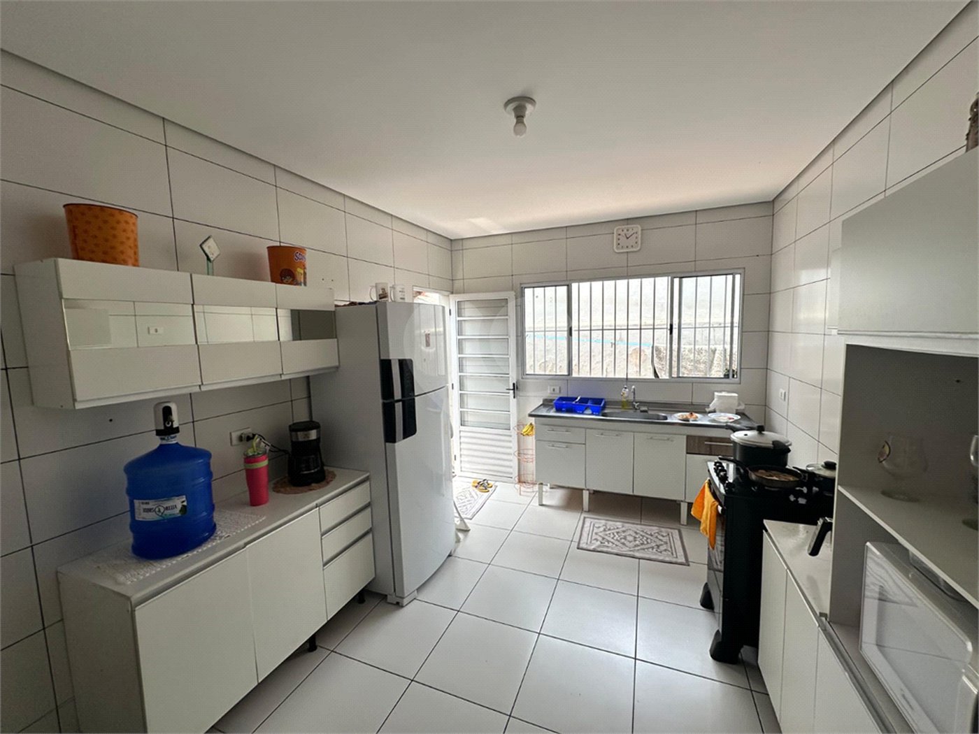 Casa à venda com 3 quartos, sendo 1 suíte, em Nova Cerejeira, Atibaia, SP