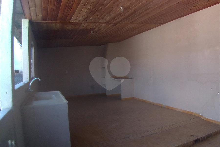 Casa Térrea à venda com 3 quartos, sendo 1 suíte, em Horto, São Paulo, SP