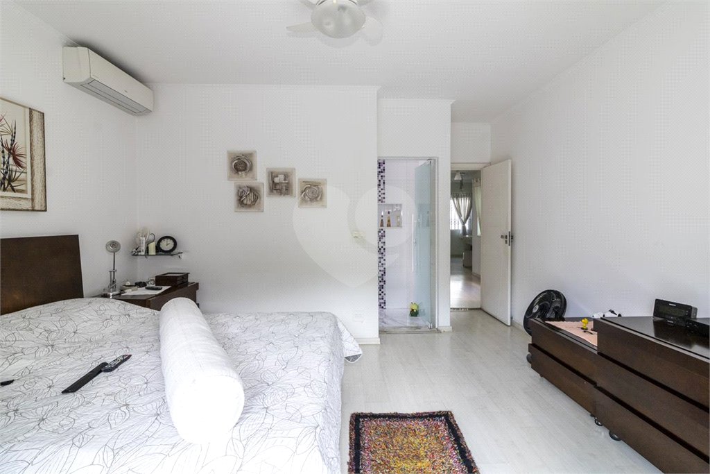 Sobrado à venda com 4 quartos, sendo 2 suítes, em Tucuruvi, São Paulo, SP
