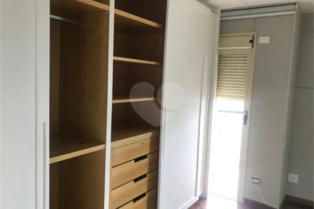 Apartamento à venda ou para alugar com 3 suítes em Moema, São Paulo, SP