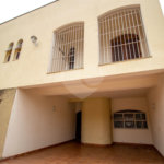 Casa à venda ou para alugar com 4 quartos, sendo 1 suíte, no Centro, São Roque, SP