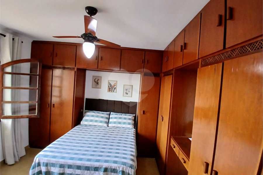 Sobrado à venda com 3 quartos, sendo 1 suíte,  em Tremembé, São Paulo, SP