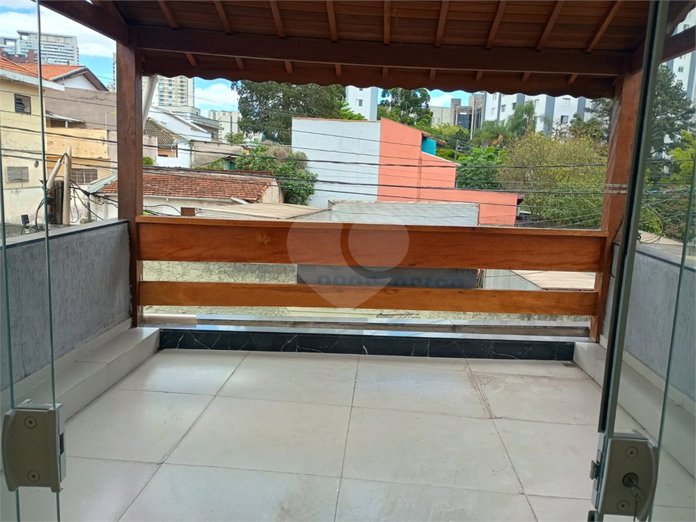 Sobrado à venda com 3 suítes em Chácara Japonesa, São Paulo, SP