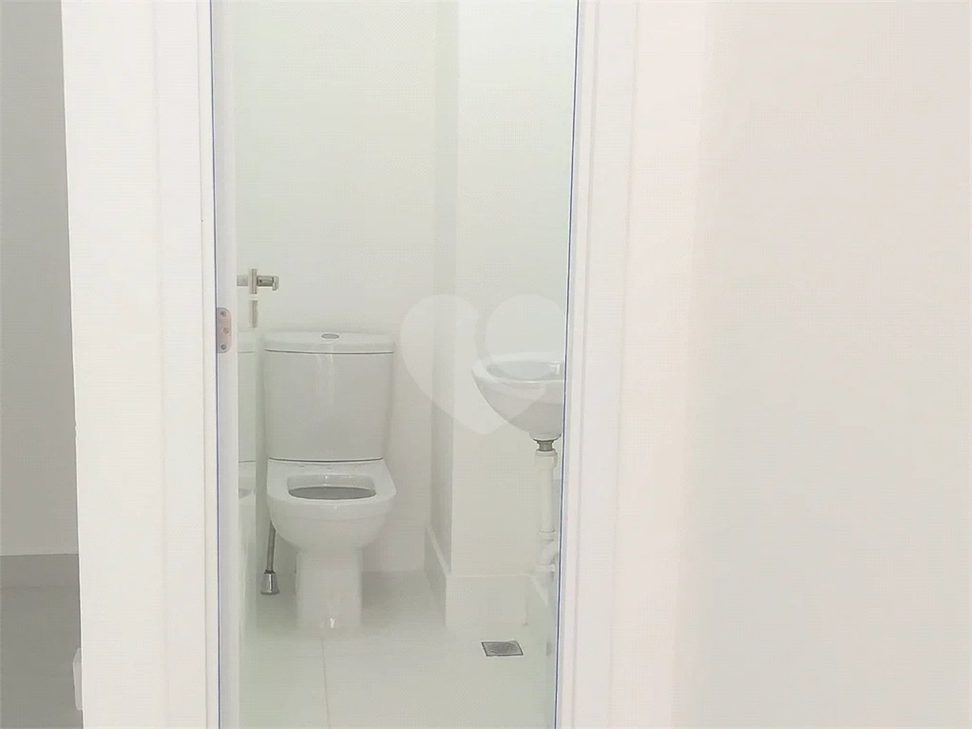 Sala comercial para locação no Paraíso