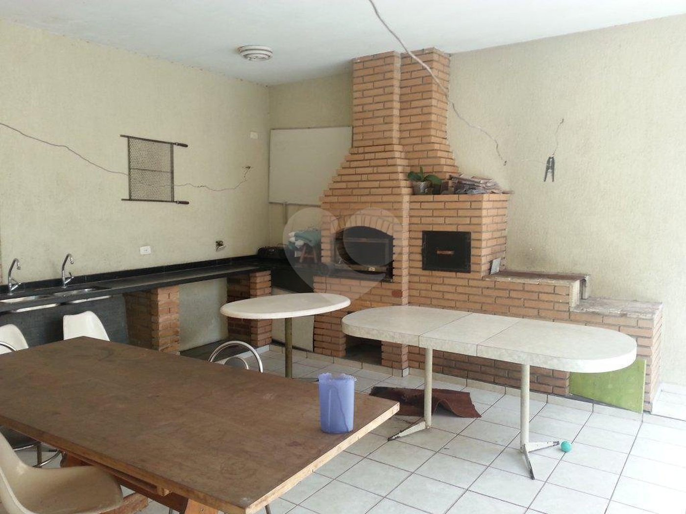 Sobrado à venda ou para alugar com 4 quartos, sendo 1 suíte, em Parada Inglesa, São Paulo, SP