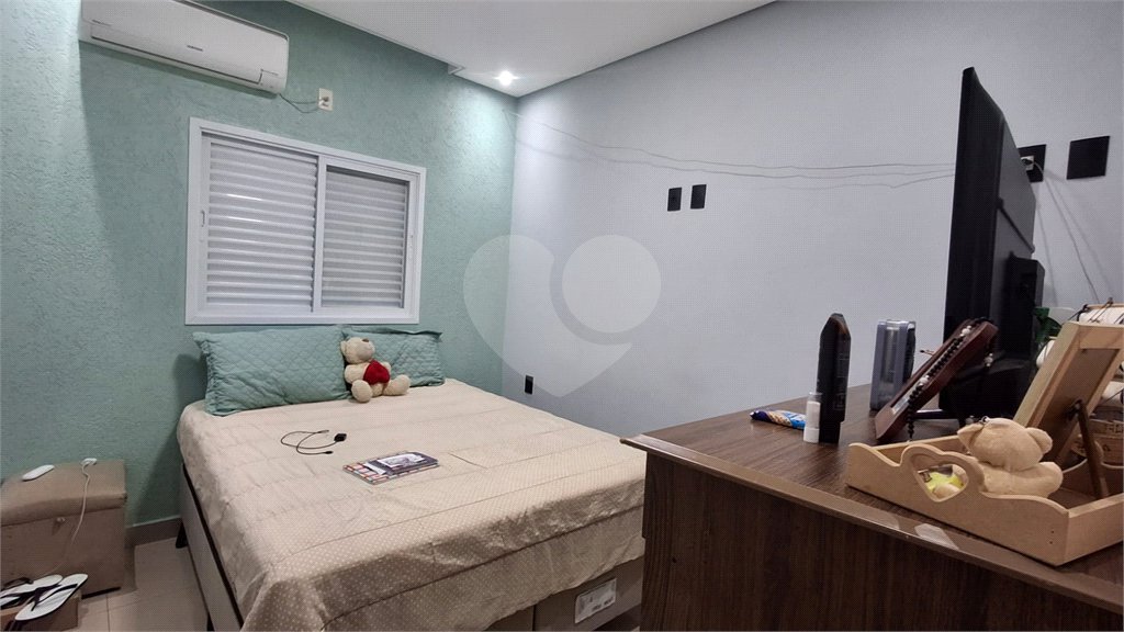 Casa à venda com 3 quartos, sendo 1 suíte, em Parque São Bento, Sorocaba, SP