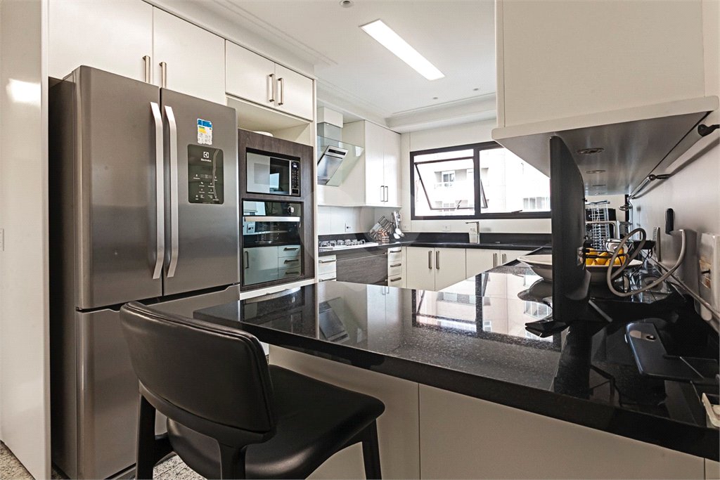 Apartamento à venda com 4 suítes em Panamby, São Paulo, SP