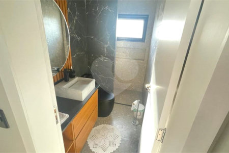 Casa à venda com 4 suítes no condomínio Colinas do Paratehy (norte), São José dos Campos - SP