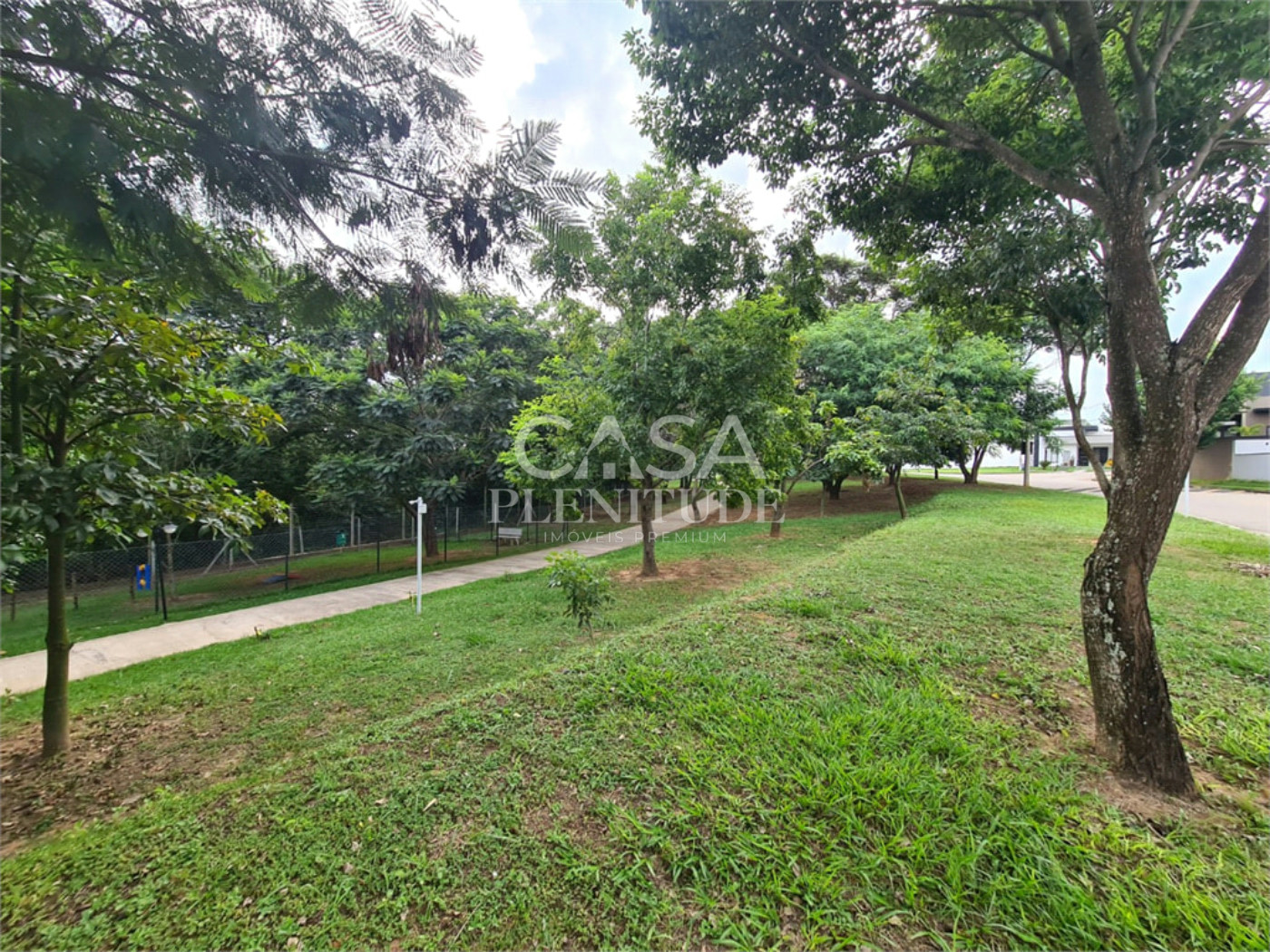 Terreno em condomínio à venda em Cajuru do Sul, Sorocaba, SP