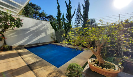 Casa à venda com 4 suítes no condomínio Las Cumbres, São Paulo - SP