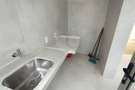 Casa à venda com 4 quartos, sendo 3 suítes,  no condomínio Villa Verde, Jundiaí - SP