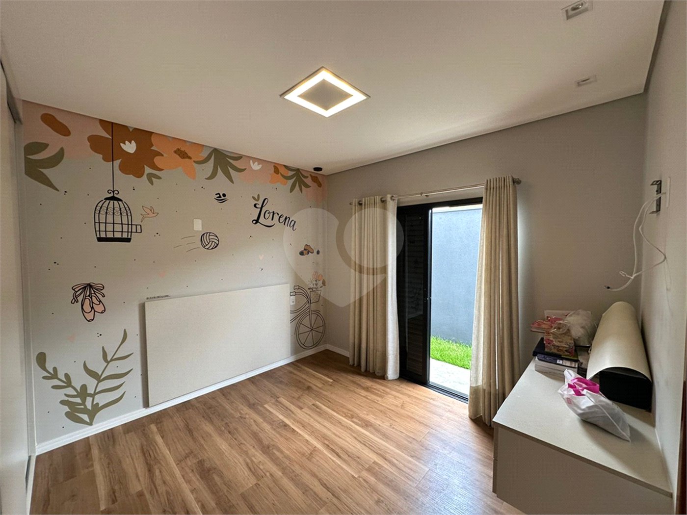 Apartamento Condomínio Montreal