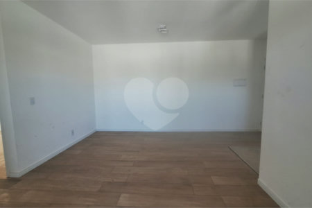 Apartamento à venda ou para alugar com 2 quartos, sendo 1 suíte, em Aparecidinha, Sorocaba, SP