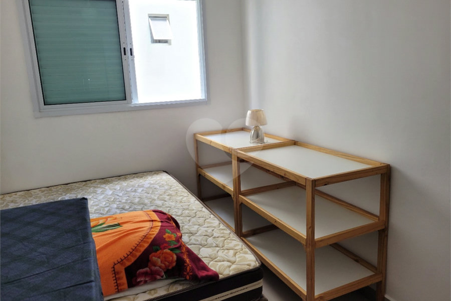 Apartamento à venda com 2 quartos, sendo 1 suíte, no Centro, Mongaguá, SP