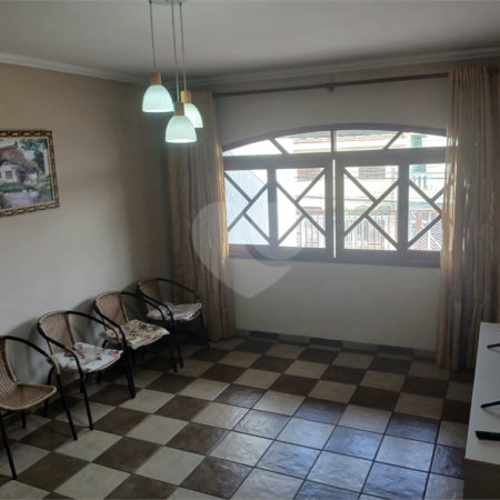 Casa à venda com 4 quartos, sendo 1 suíte, em Jardim Rosa de Franca, Guarulhos, SP