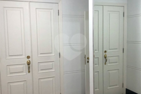 Apartamento à venda com 4 suítes em Vila Suzana, São Paulo, SP