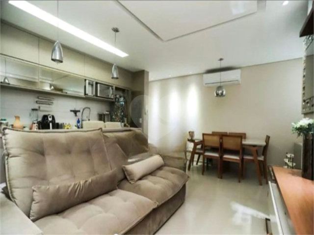 Apartamento à venda com 2 quartos, sendo 1 suíte,  em Barra Funda, São Paulo, SP
