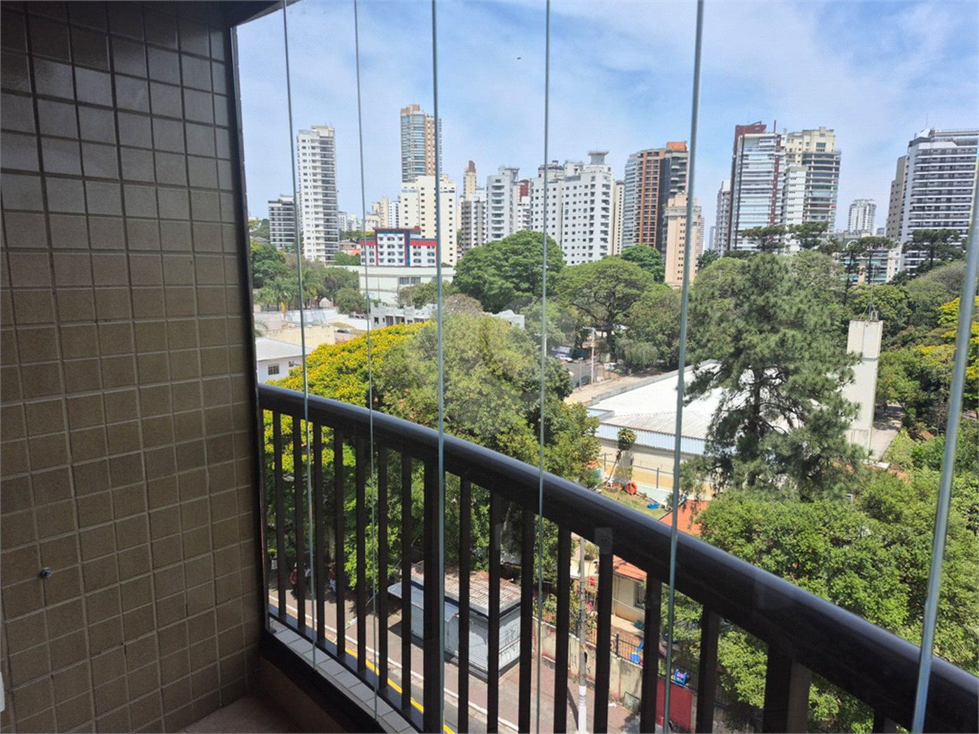 Apartamento à venda com 3 quartos, sendo 1 suíte, em Santana, São Paulo, SP