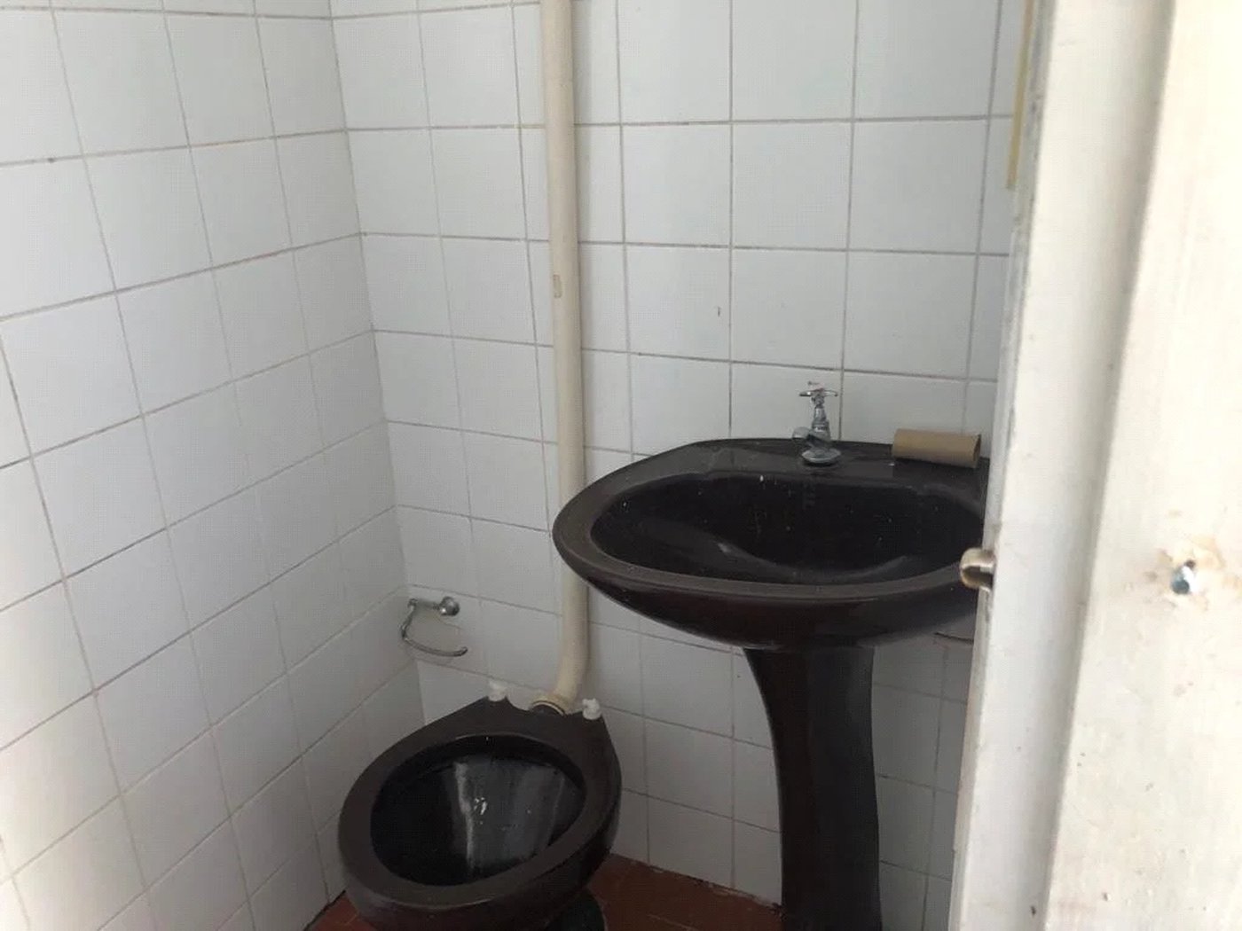 Casa à venda com 4 quartos, sendo 1 suíte, em Jardim Colombo, São Paulo, SP