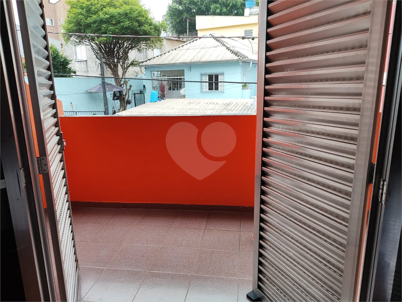 Sobrado à venda com 4 quartos, sendo 1 suíte,  em Saúde, São Paulo, SP