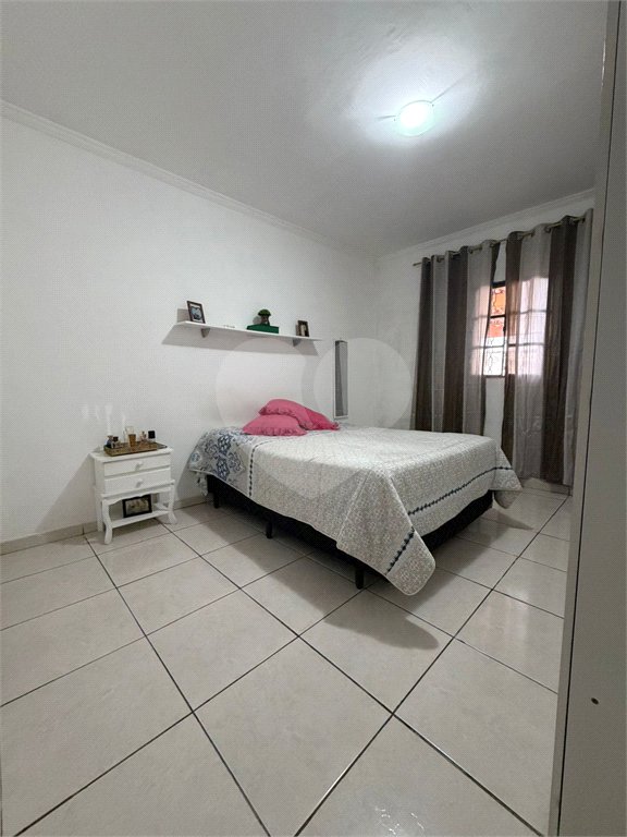 Casa à venda com 2 quartos em Vila São Paulo, Mogi das Cruzes, SP
