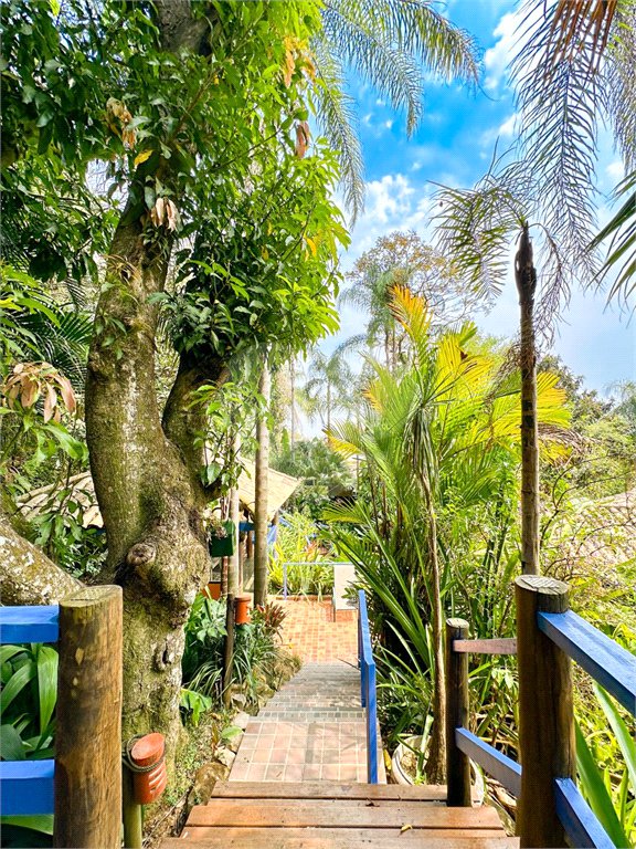Casa à venda com 3 suítes no condomínio São Joaquim, Vinhedo - SP