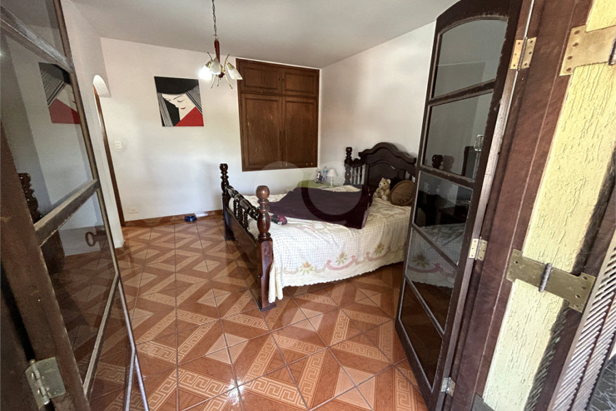 Sobrado à venda com 3 quartos em Tremembé, São Paulo, SP
