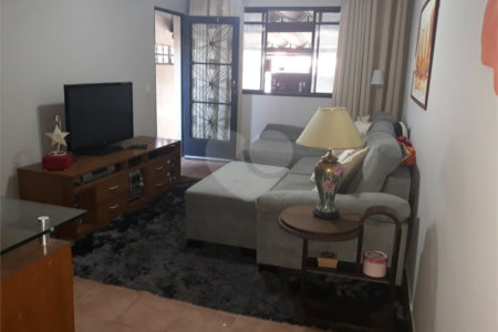 Sobrado à venda com 2 suítes em Conjunto Residencial Jardim Canaã, São Paulo, SP