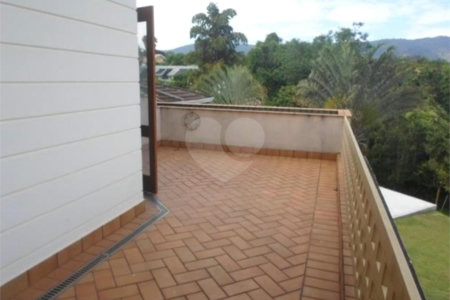 Casa à venda com 3 suítes em Nova Gardênia, Atibaia, SP