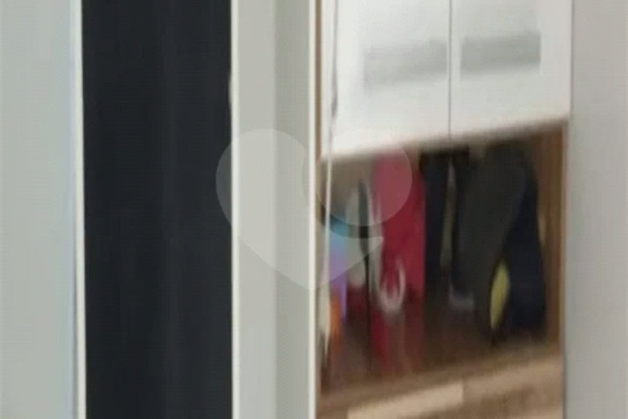 Sobrado à venda com 4 quartos, sendo 1 suíte, em Vila Santo Antônio, São Paulo, SP