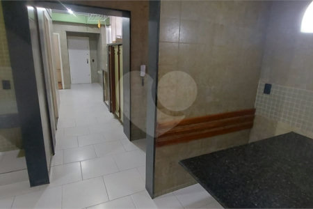 Apartamento à venda com 4 quartos, sendo 1 suíte,  em Laranjeiras, Rio de Janeiro, RJ