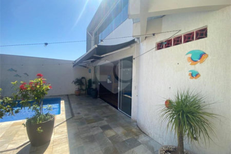 Casa à venda com 4 suítes em Independência, São Bernardo do Campo, SP