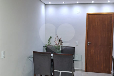 Apartamento à venda com 2 quartos, sendo 1 suíte, em Vila Maria Luiza, Ribeirão Preto, SP