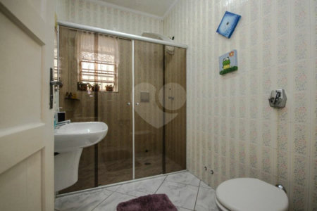 Casa Térrea à venda com 3 quartos, sendo 1 suíte, em Perdizes, São Paulo, SP