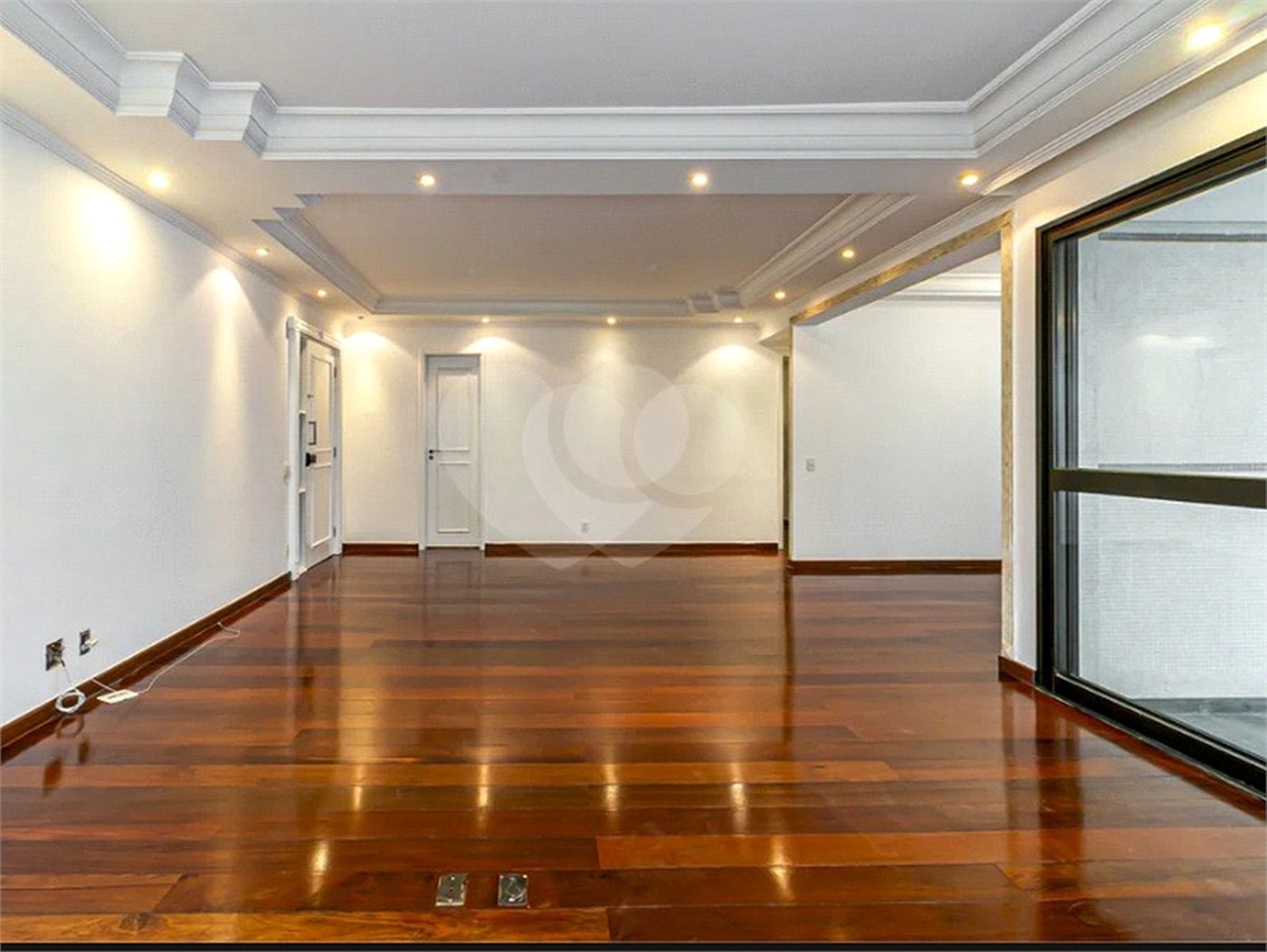 Apartamento à venda com 3 suítes em Indianópolis, São Paulo, SP