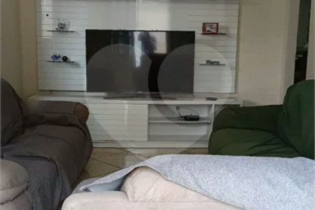 Casa à venda com 3 quartos, sendo 1 suíte, em Santíssimo, Rio de Janeiro, RJ