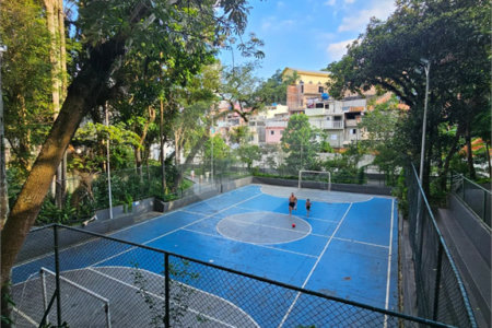 Casa à venda com 3 quartos, sendo 1 suíte, no condomínio Jconde de Irajá, São Paulo - SP