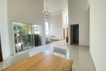 Casa à venda com 3 suítes no condomínio Palmeiras Imperiais, Salto - SP