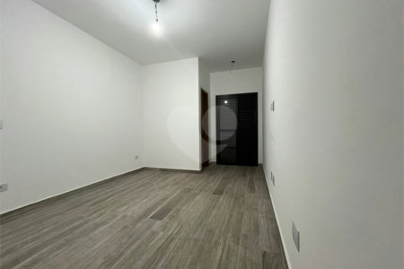 Casa Térrea à venda com 3 quartos, sendo 1 suíte, em Vila Mazzei, São Paulo, SP