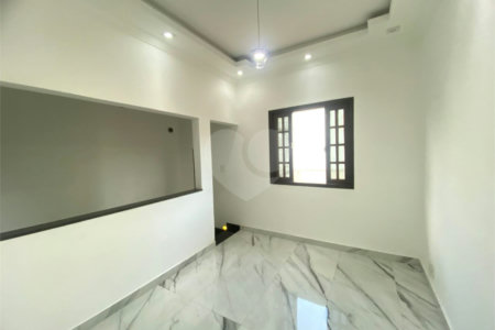 Casa à venda com 4 quartos, sendo 1 suíte, em Inhoaíba, Rio de Janeiro, RJ