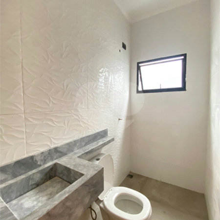 Casa à venda com 3 quartos, sendo 1 suíte, em Jardim do Lago, Atibaia, SP