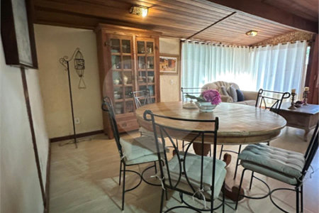 Casa em condomínio à venda com 3 quartos, sendo 2 suítes,  em Peró, Cabo Frio, RJ