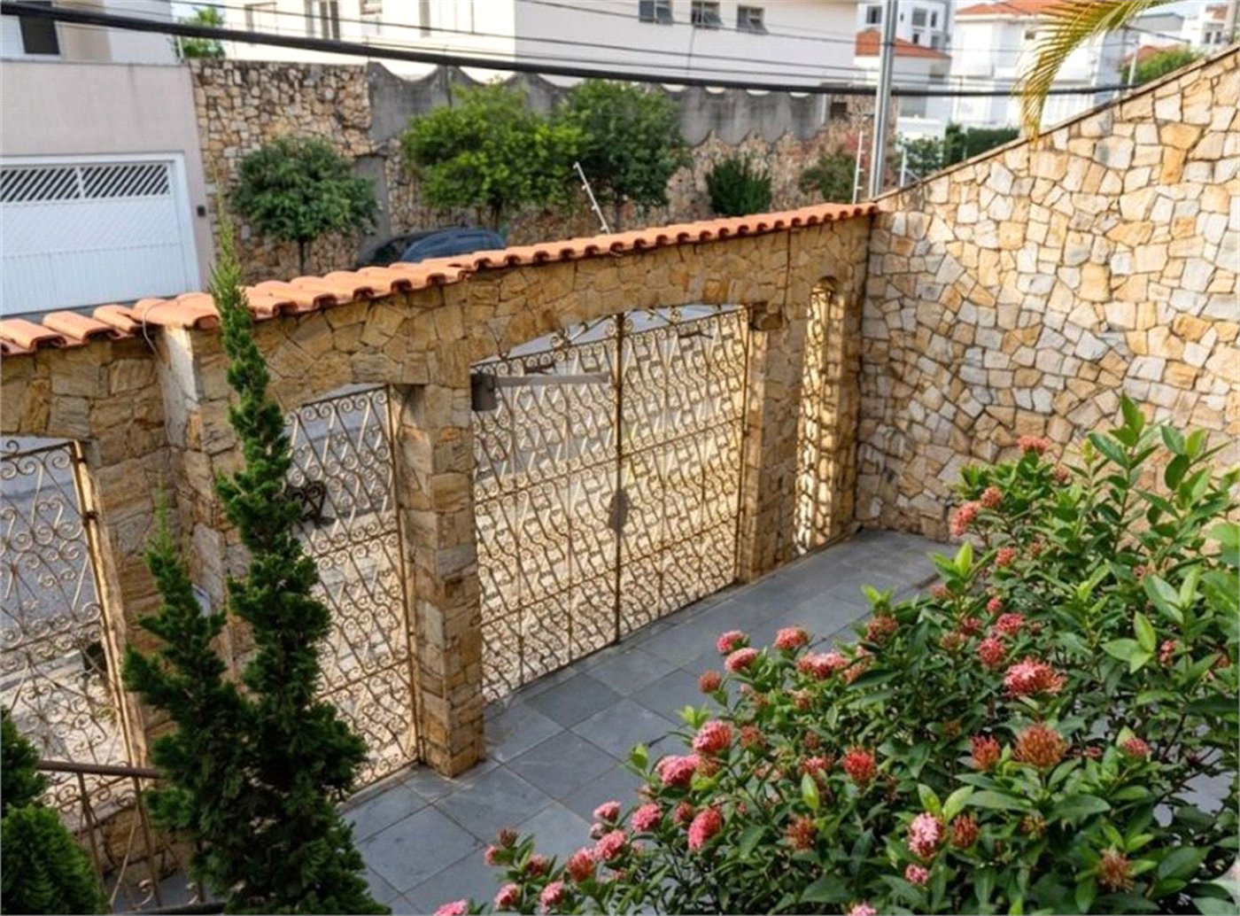 Casa à venda com 3 quartos, sendo 1 suíte, em Vila Guilherme, São Paulo, SP