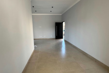 Casa à venda com 3 quartos, sendo 1 suíte,  em Residencial Costa Leste, Três Lagoas, MS